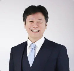照山 浩由の顔写真